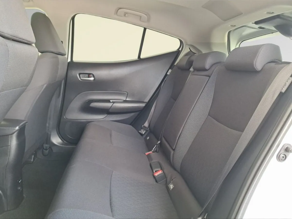 Toyota Aqua Hatchback, Petrol Hybrid, 2024, White