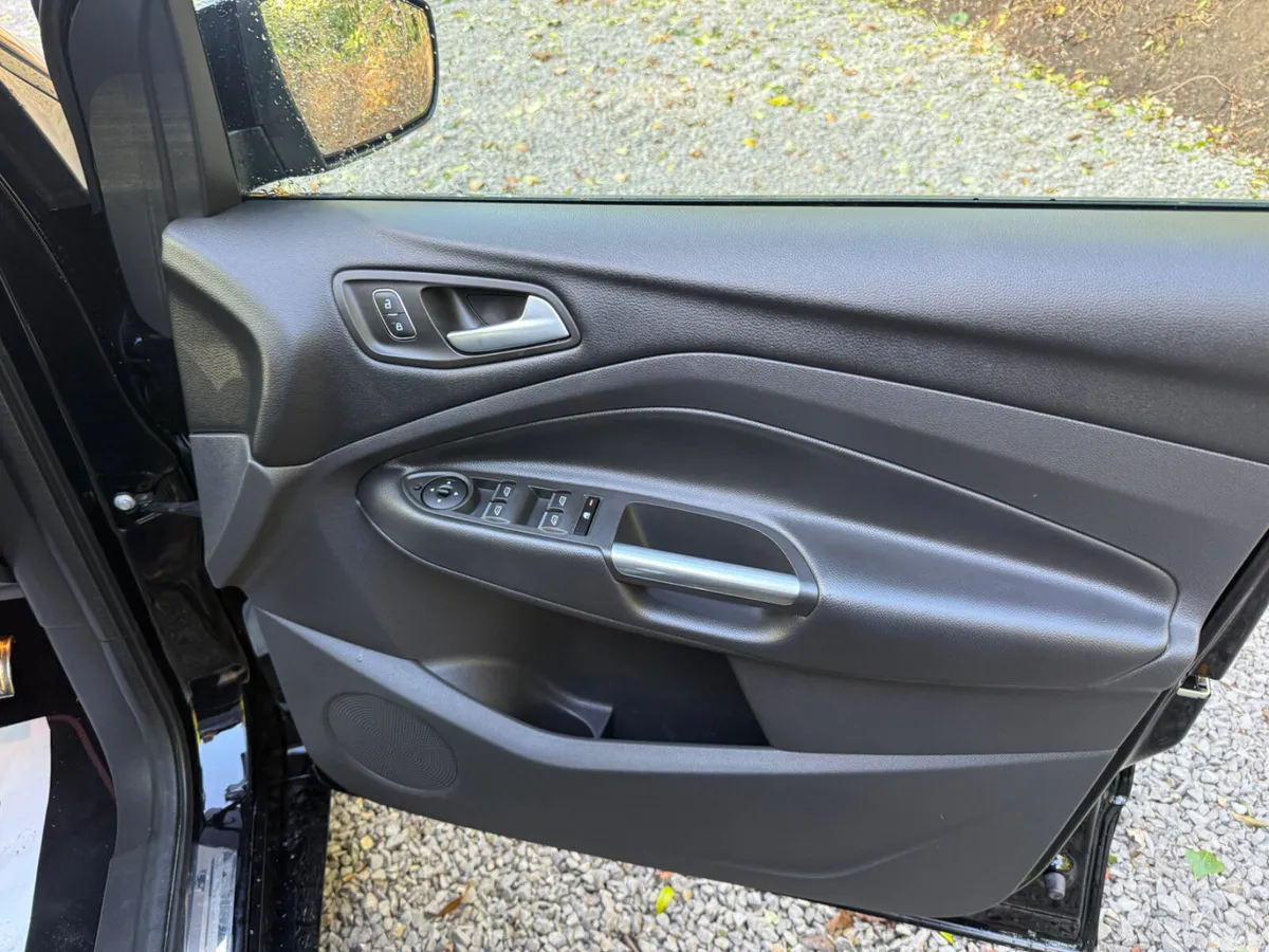Ford Kuga SUV, Diesel, 2019, Black