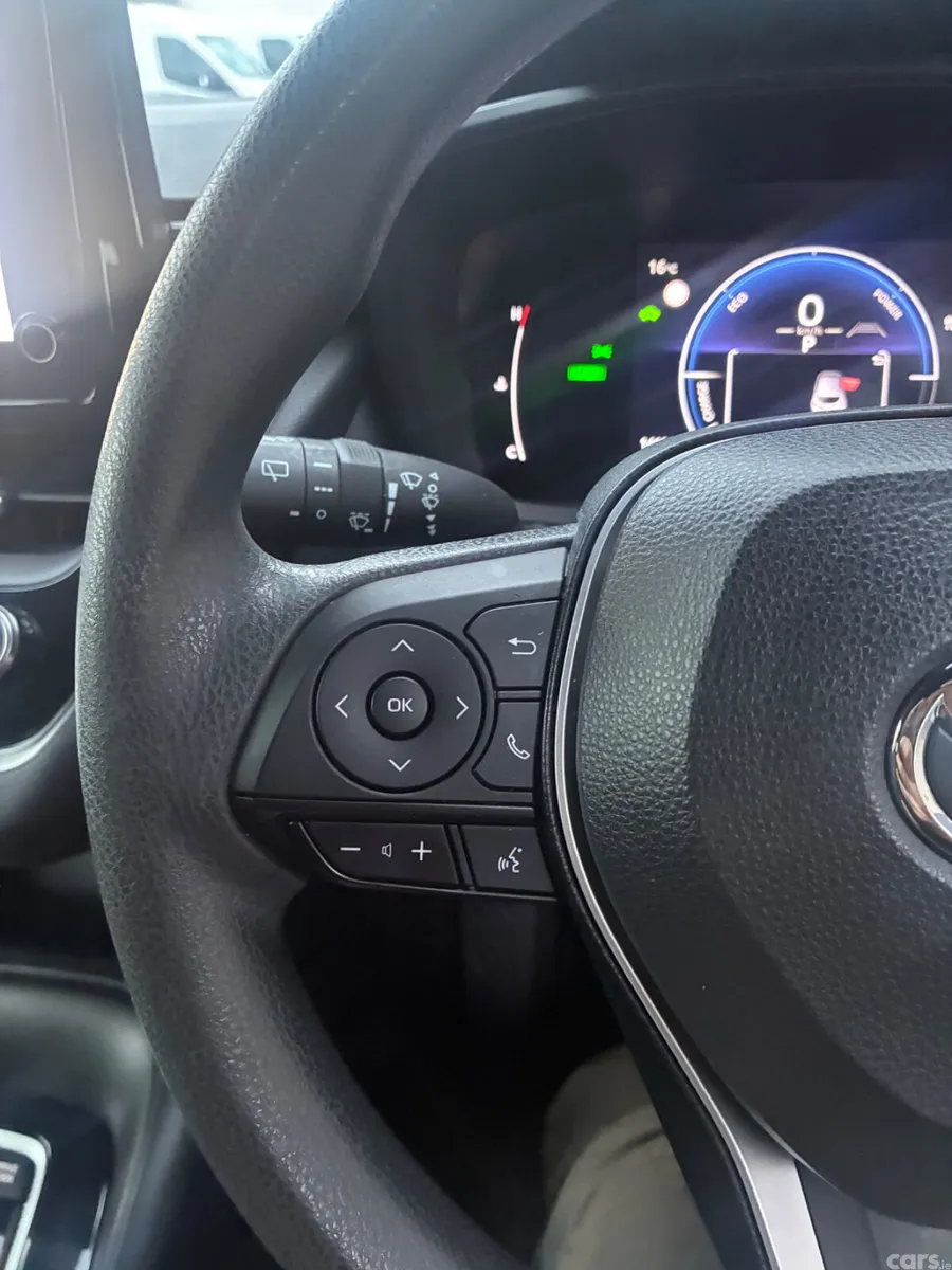 Toyota Corolla Hatchback, Petrol Hybrid, 2025, White