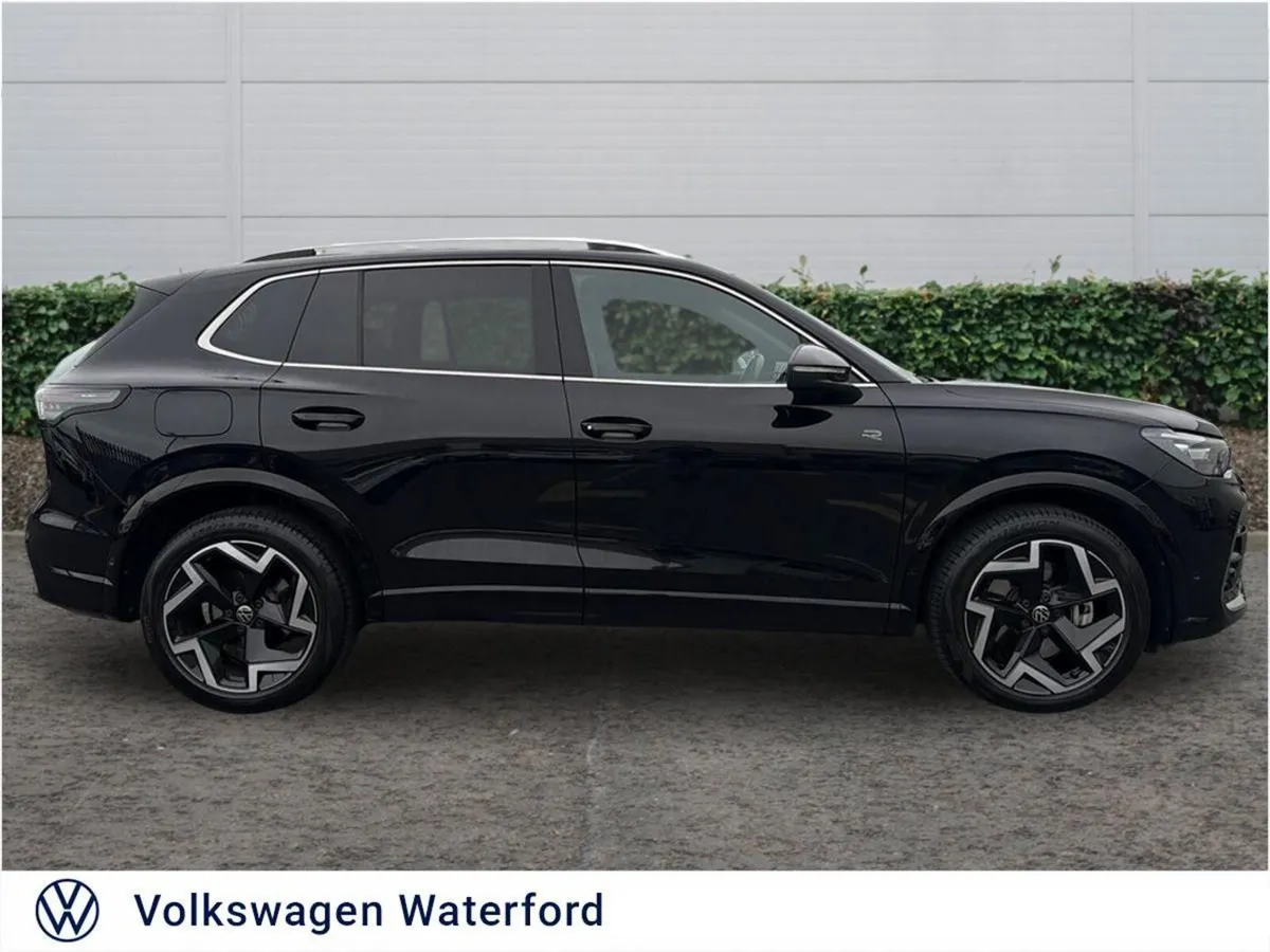 Volkswagen Tiguan SUV, Diesel, 2024, Black