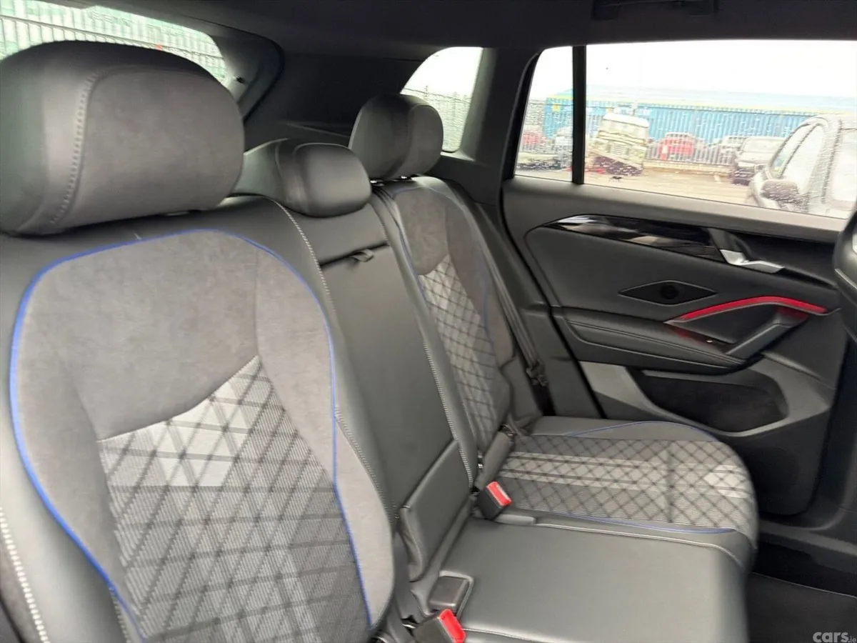 Volkswagen Tiguan SUV, Diesel, 2024, Black