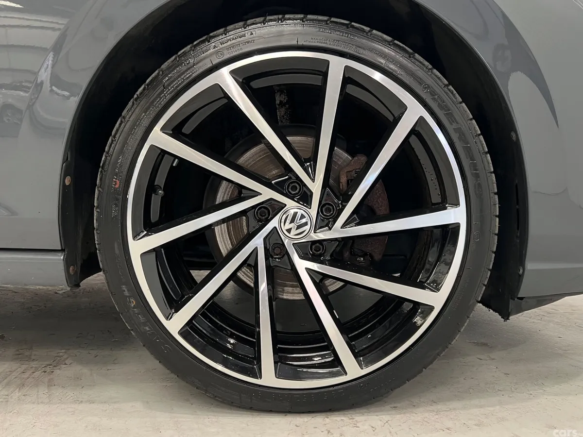 Volkswagen Golf Hatchback, Diesel, 2022, Grey