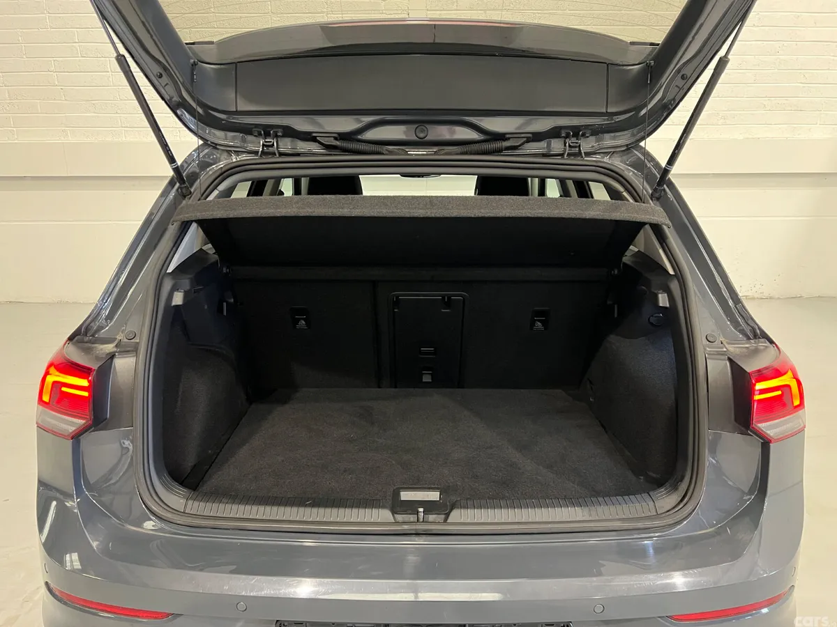Volkswagen Golf Hatchback, Diesel, 2022, Grey