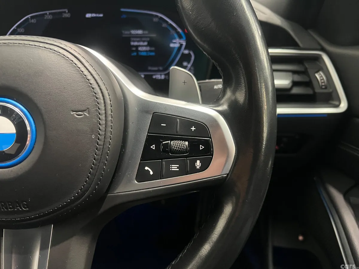 BMW 3-Series Saloon, Petrol Plug-in Hybrid, 2022, Grey