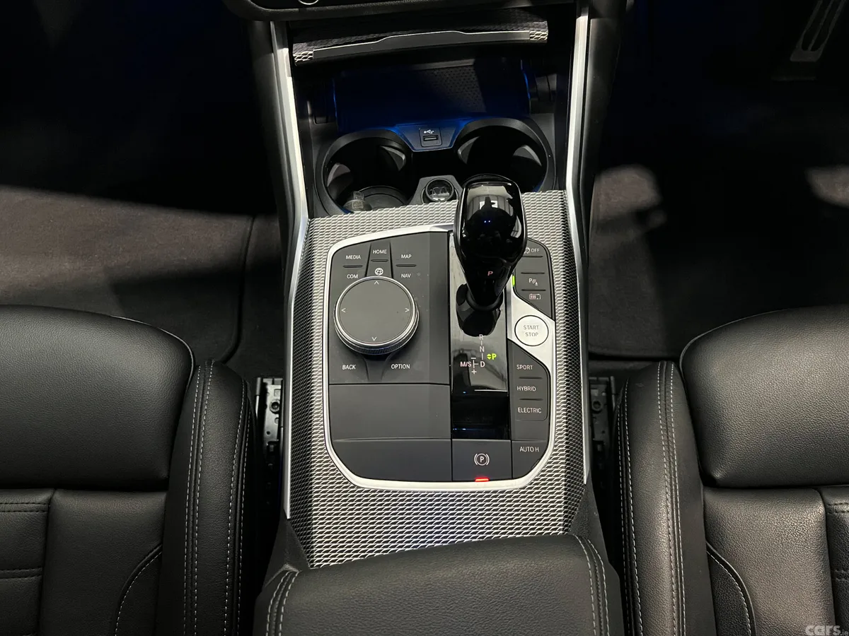 BMW 3-Series Saloon, Petrol Plug-in Hybrid, 2022, Grey