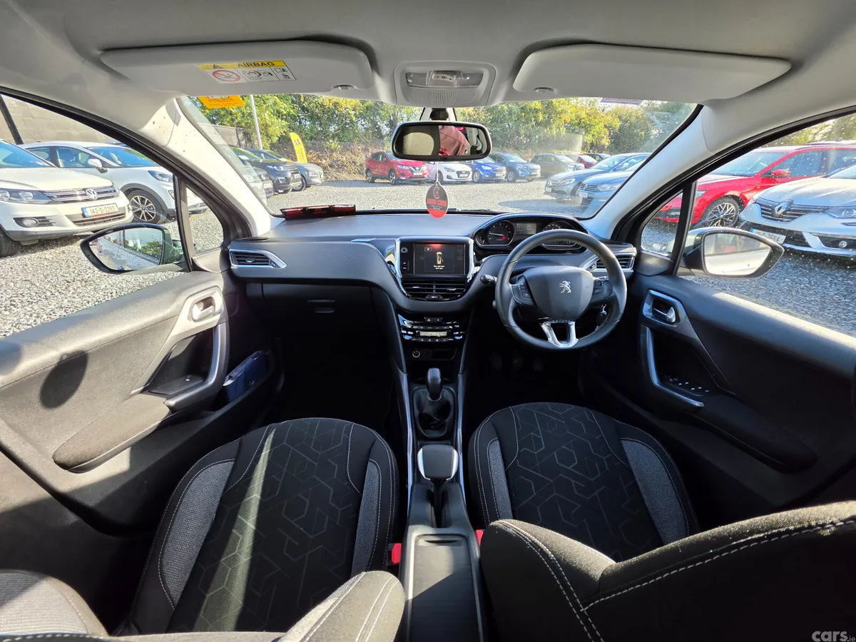 Peugeot 2008 Estate, Diesel, 2017, Grey
