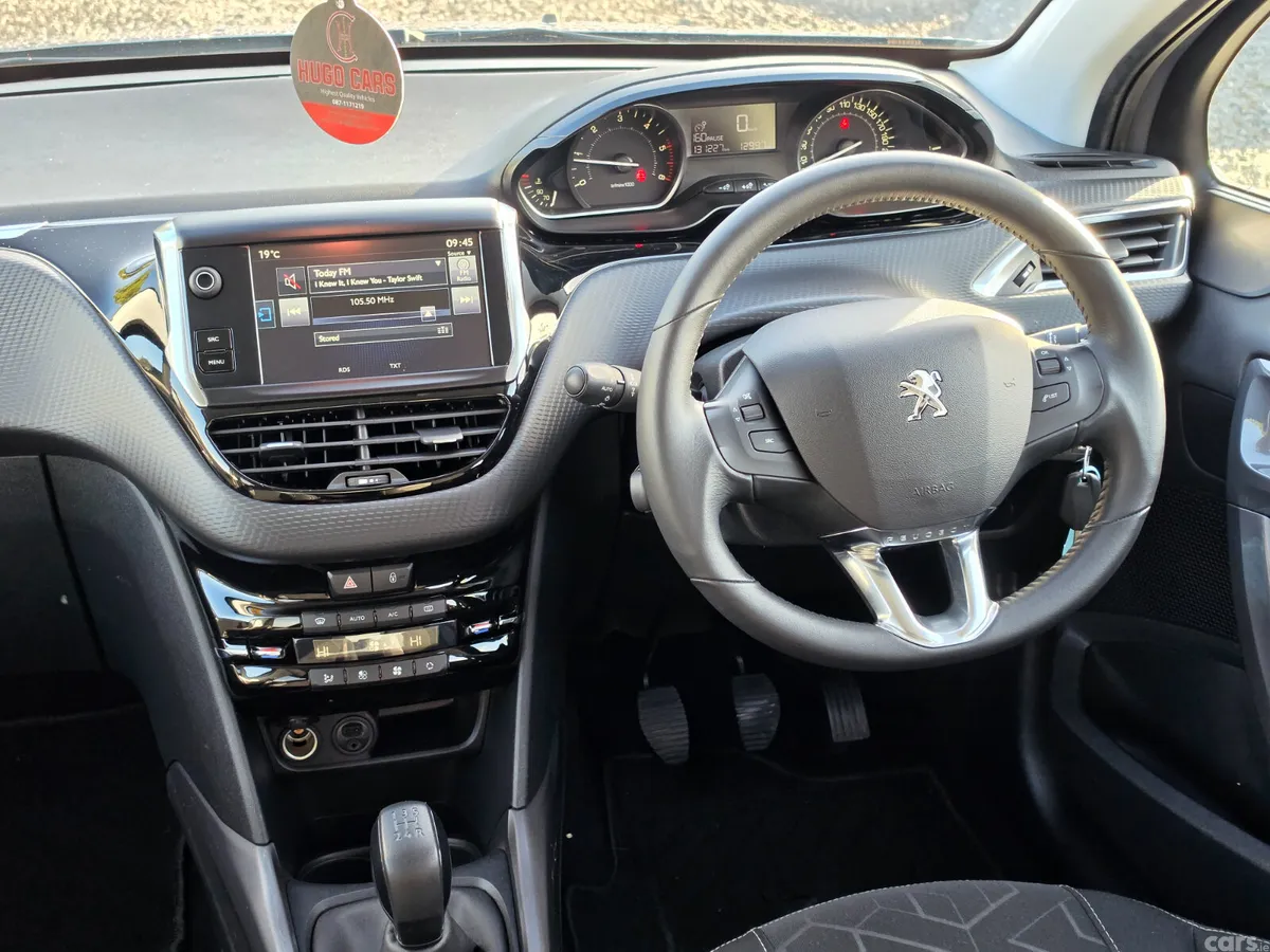 Peugeot 2008 Estate, Diesel, 2017, Grey