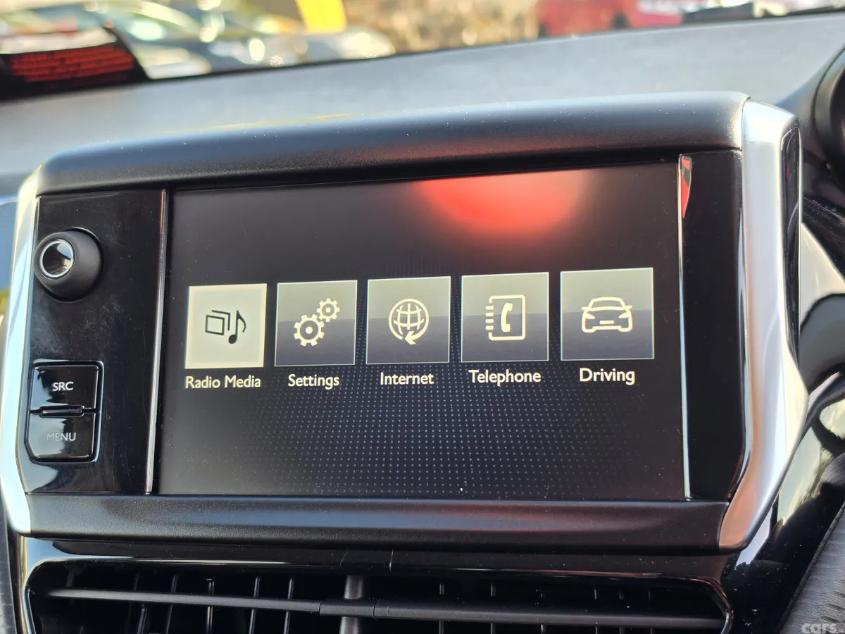 Peugeot 2008 Estate, Diesel, 2017, Grey
