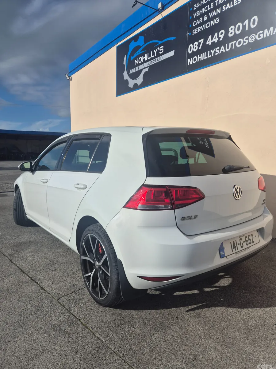 Volkswagen Golf Estate, Diesel, 2014, White