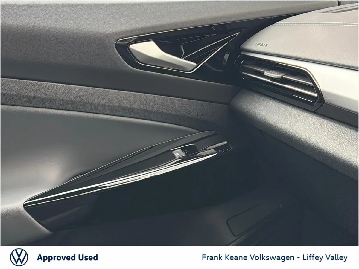 Volkswagen ID.4 SUV, Electric, 2026, White