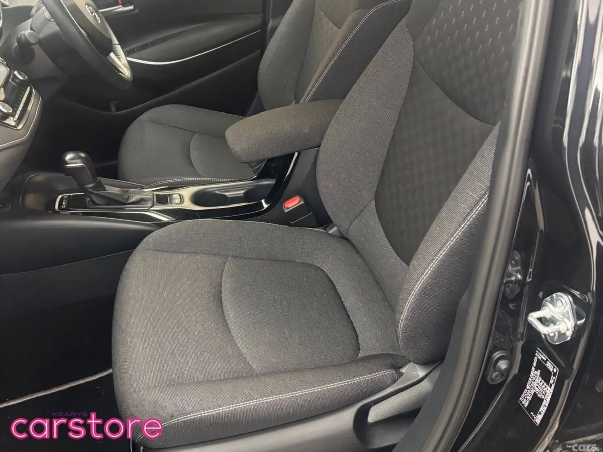 Toyota Corolla Saloon, Petrol Hybrid, 2025, Black