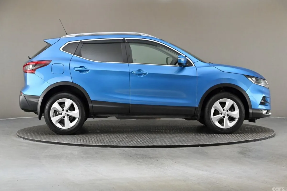 Nissan Qashqai SUV, Petrol, 2020, Blue