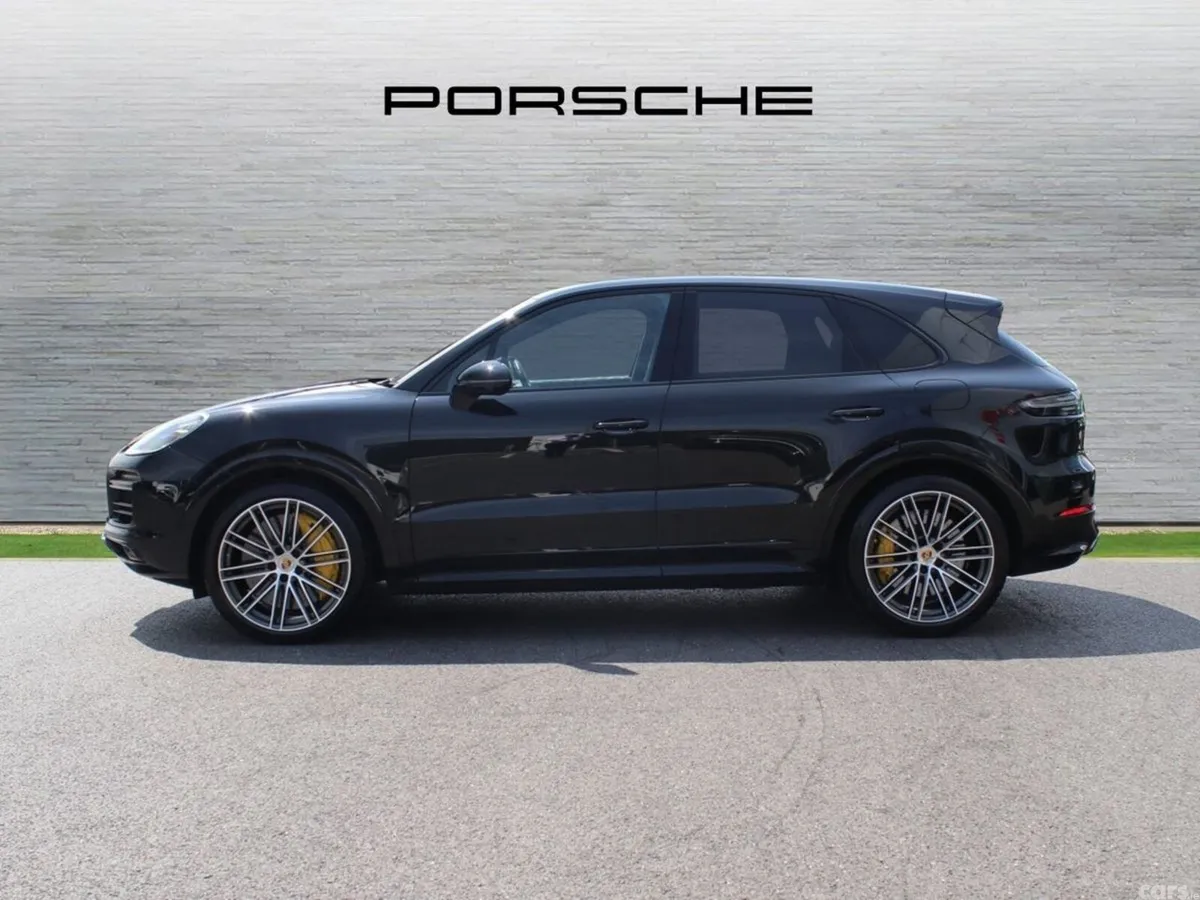 Porsche Cayenne SUV, Petrol Hybrid, 2023, Black