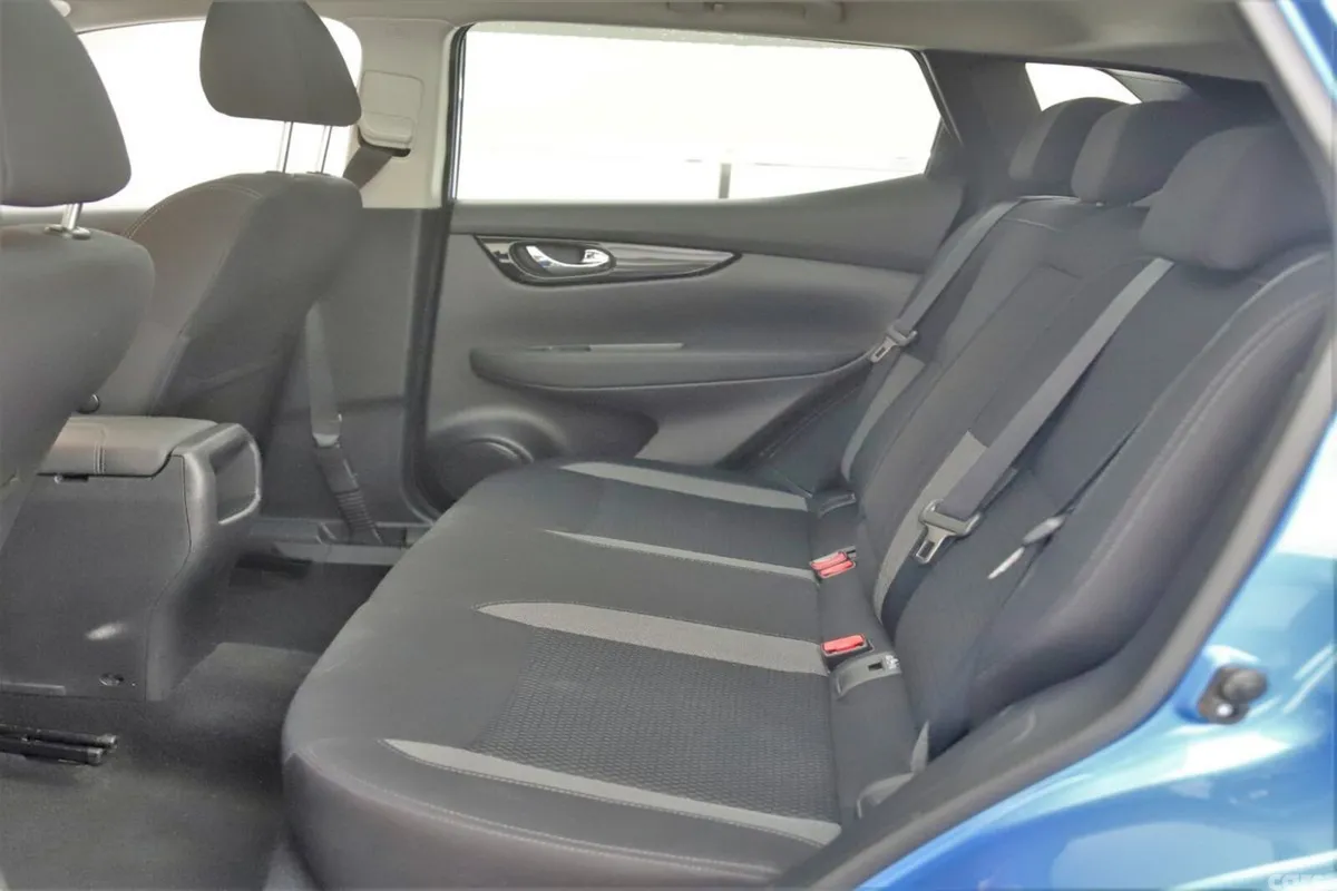 Nissan Qashqai SUV, Petrol, 2020, Blue