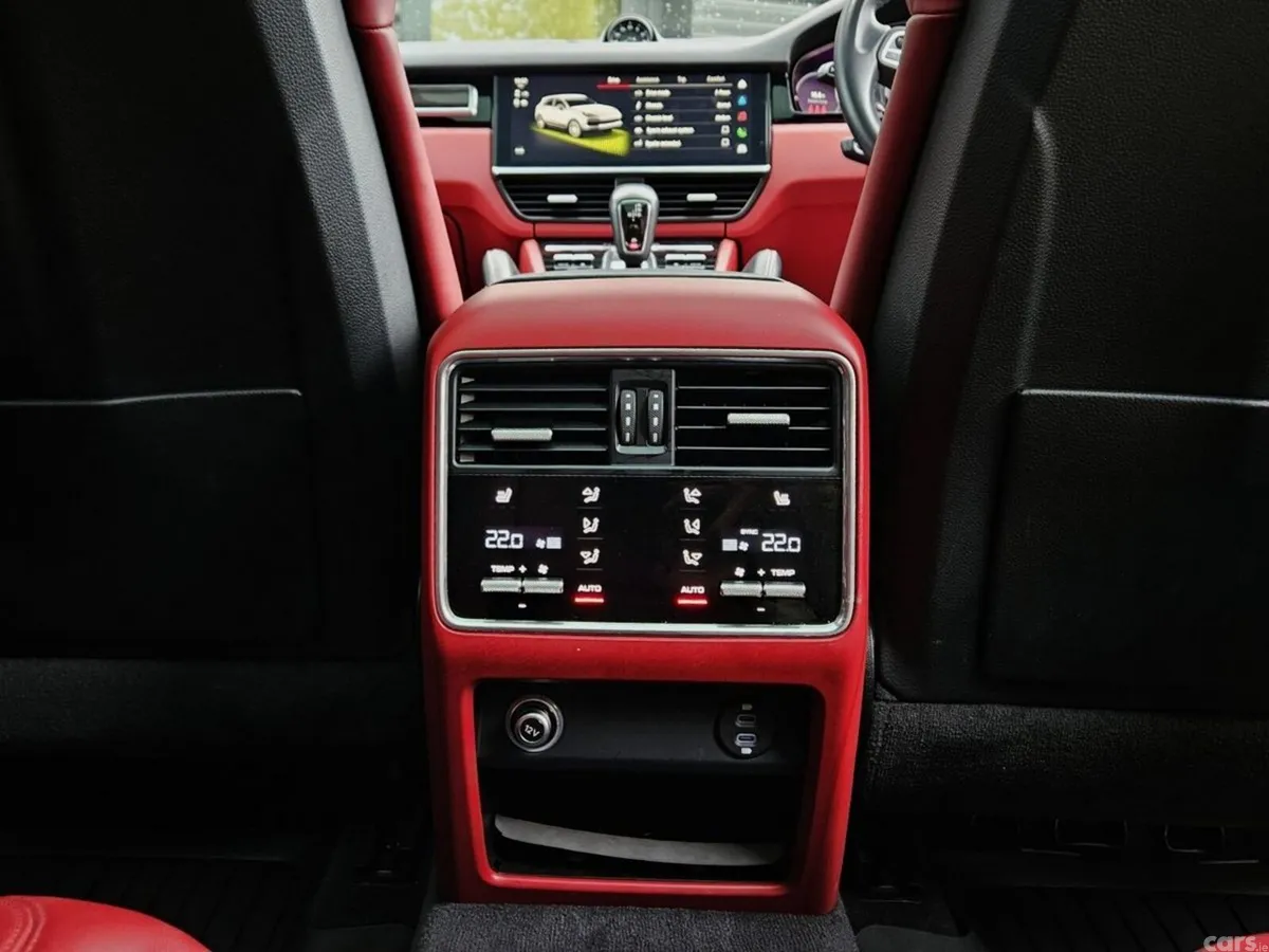 Porsche Cayenne SUV, Petrol Hybrid, 2023, Black