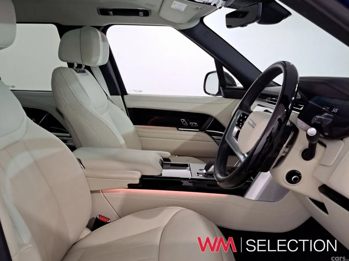 Land Rover Range Rover SUV, Petrol Plug-in Hybrid, 2024, Blue