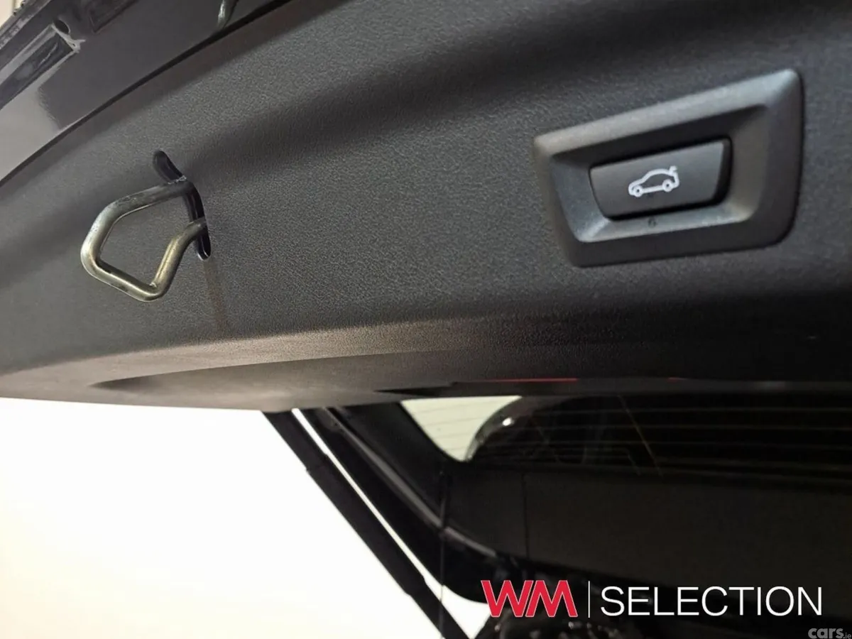BMW iX1 SUV, Electric, 2026, Black