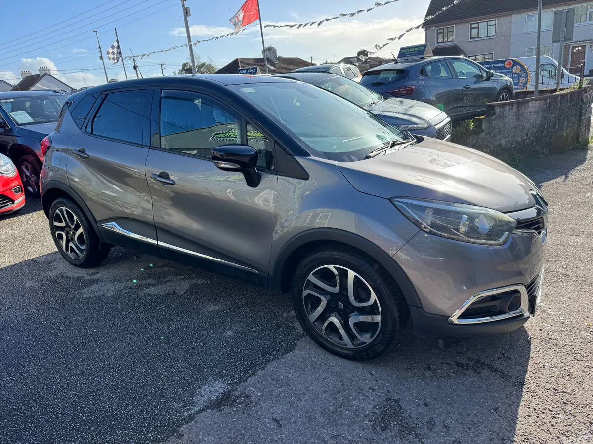 Renault Captur Hatchback, Diesel, 2015, Grey