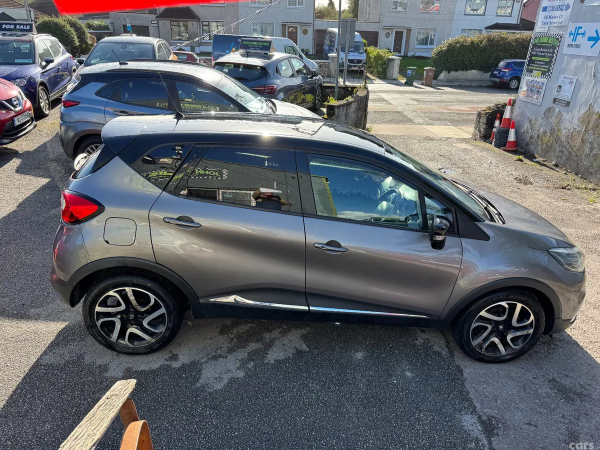 Renault Captur Hatchback, Diesel, 2015, Grey