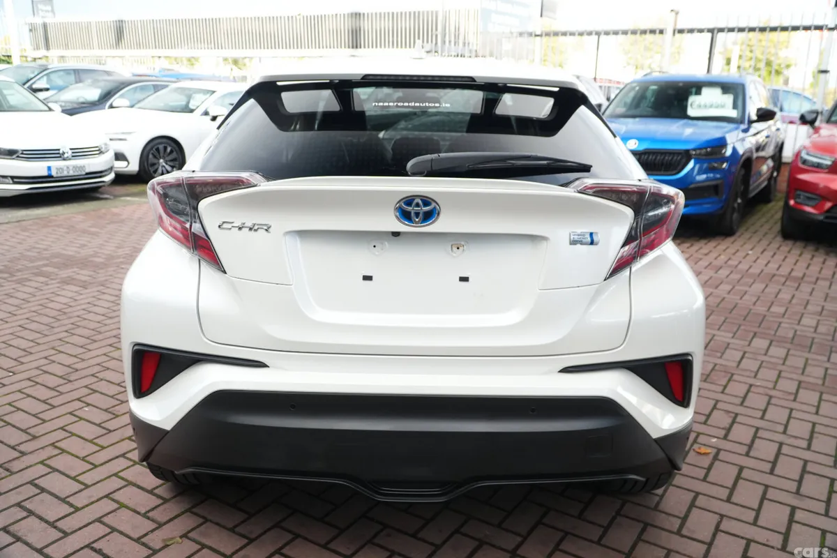 Toyota C-HR Hatchback, Petrol Hybrid, 2018, White