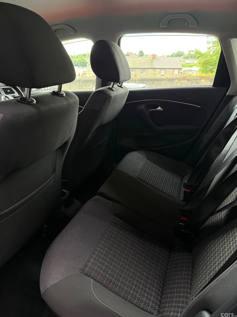 Volkswagen Polo Hatchback, Petrol, 2015, Black