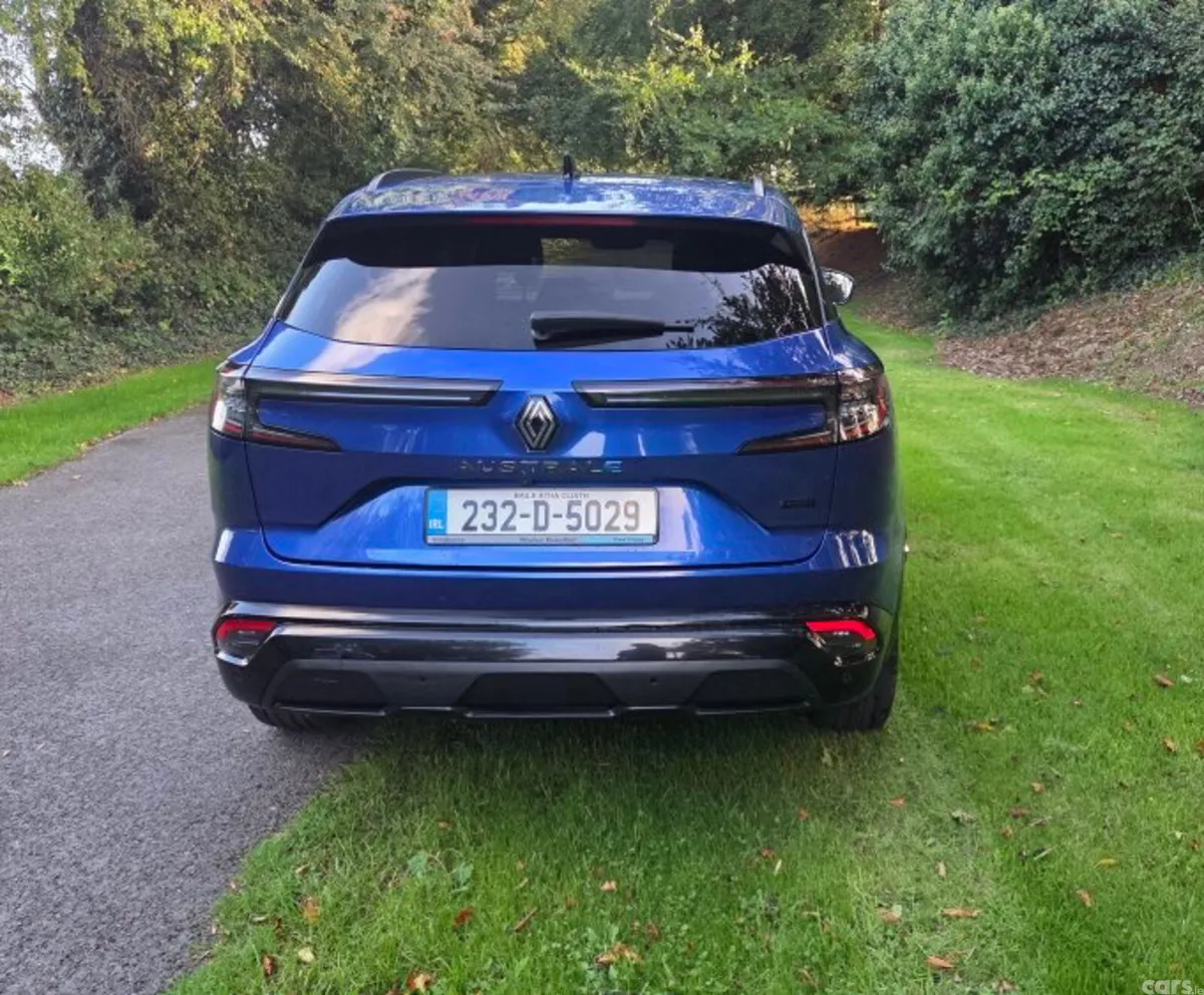 Renault Austral SUV, Petrol, 2023, Blue