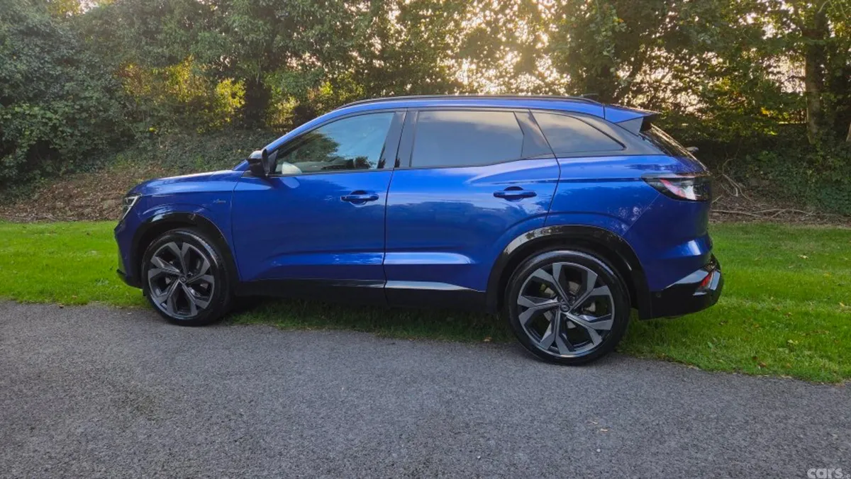 Renault Austral SUV, Petrol, 2023, Blue