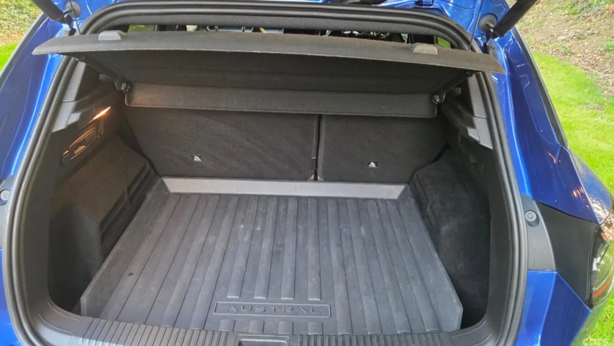 Renault Austral SUV, Petrol, 2023, Blue