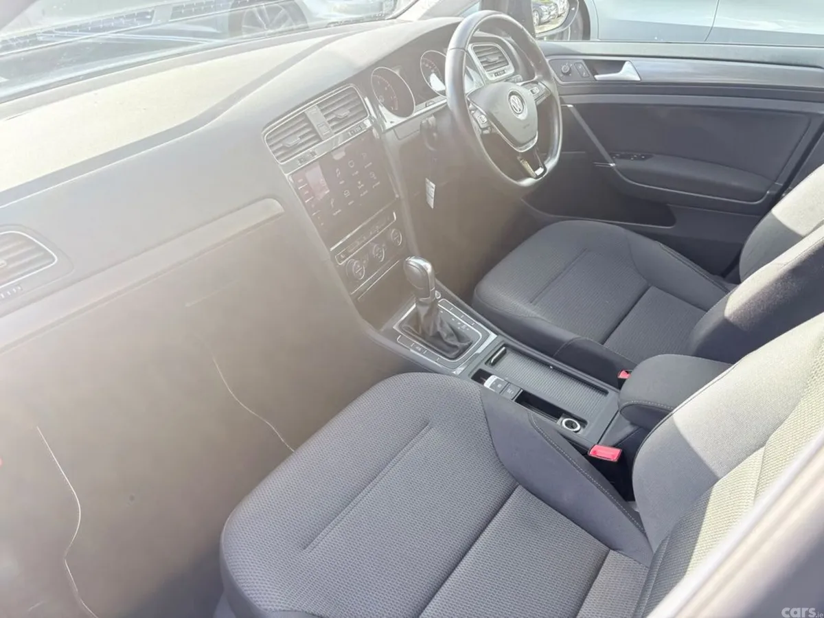 Volkswagen Golf Hatchback, Petrol, 2017, Blue
