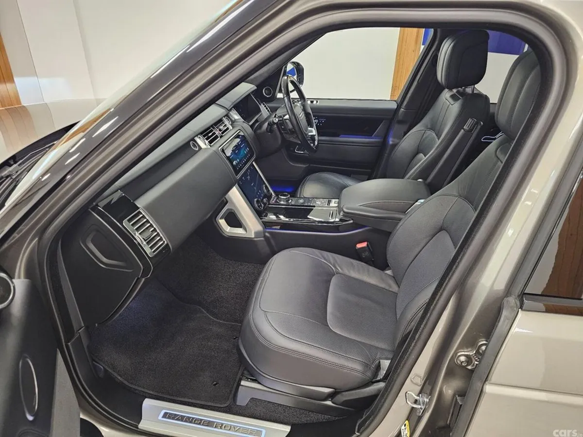 Land Rover Range Rover SUV, Petrol Plug-in Hybrid, 2021, Silver