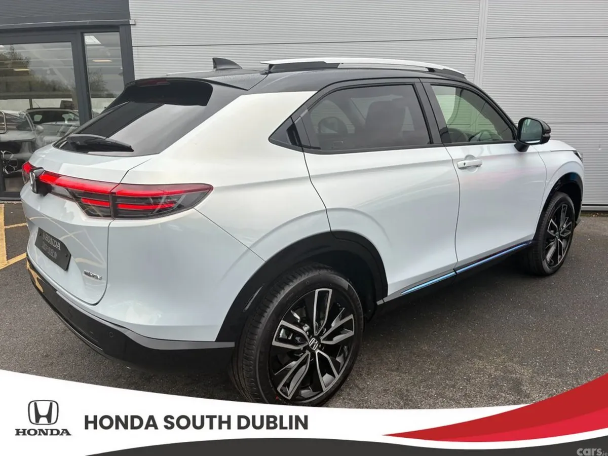 Honda HR-V Hatchback, Petrol Hybrid, 2027, White