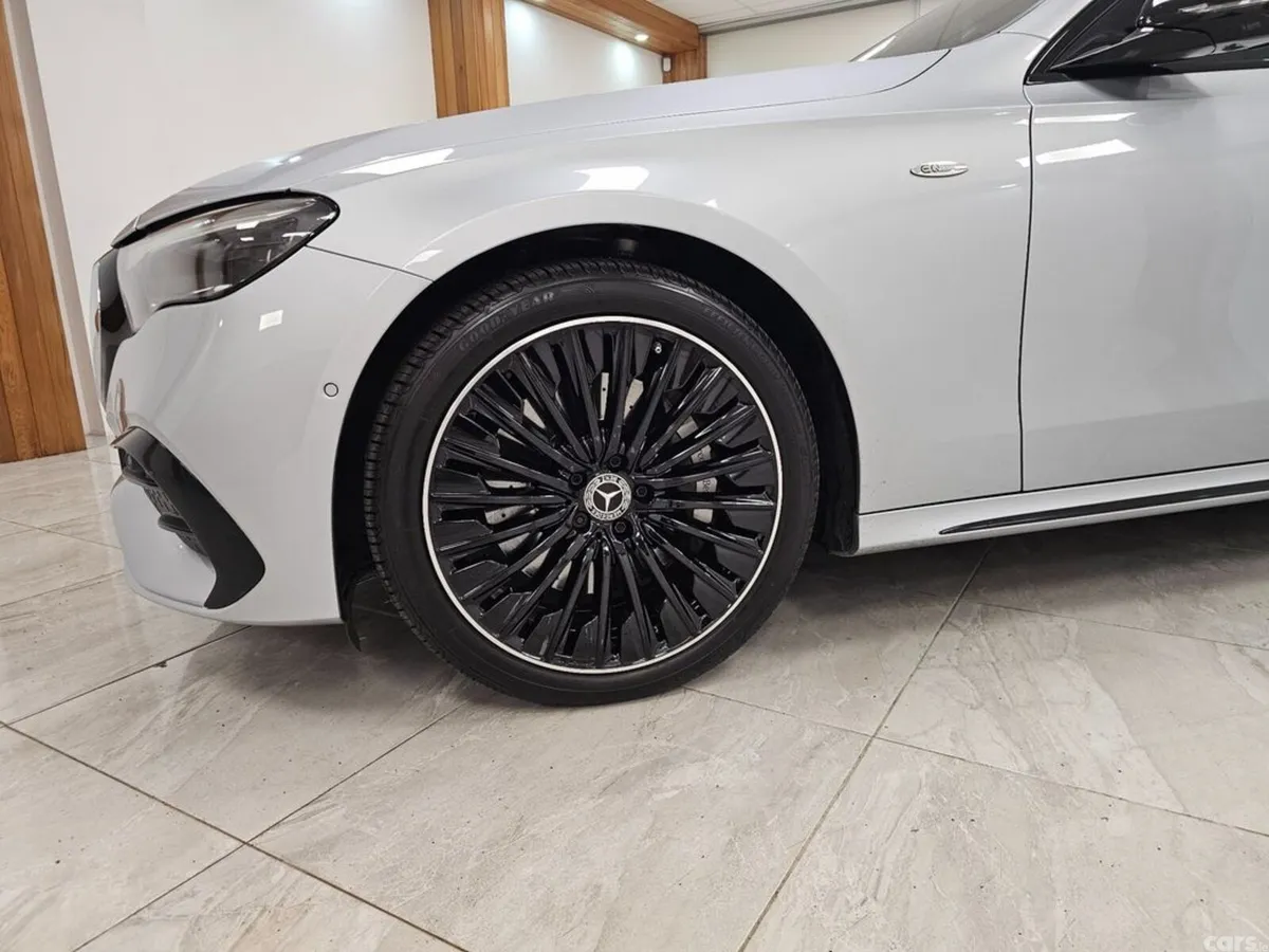 Mercedes-Benz E-Class Saloon, Petrol Plug-in Hybrid, 2025, Silver
