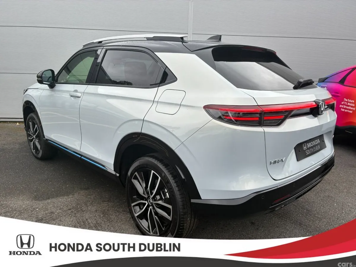 Honda HR-V Hatchback, Petrol Hybrid, 2027, White