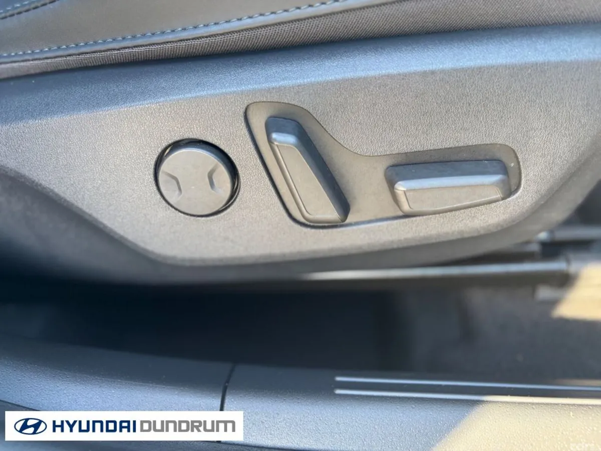 Kia Niro MPV, Petrol Plug-in Hybrid, 2023, Blue