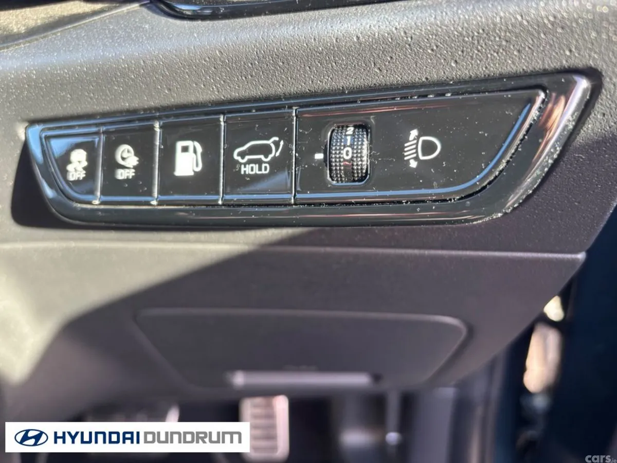 Kia Niro MPV, Petrol Plug-in Hybrid, 2023, Blue
