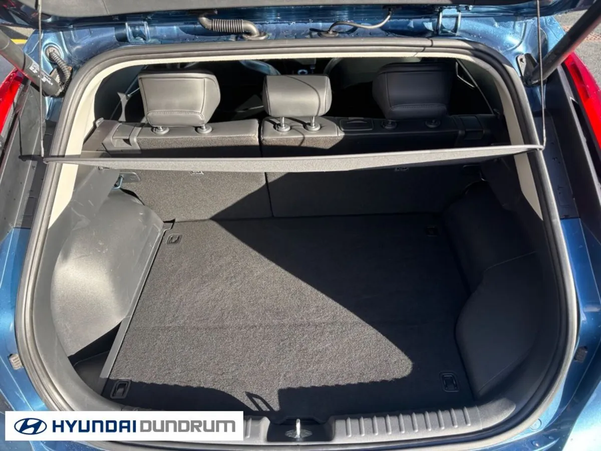 Kia Niro MPV, Petrol Plug-in Hybrid, 2023, Blue