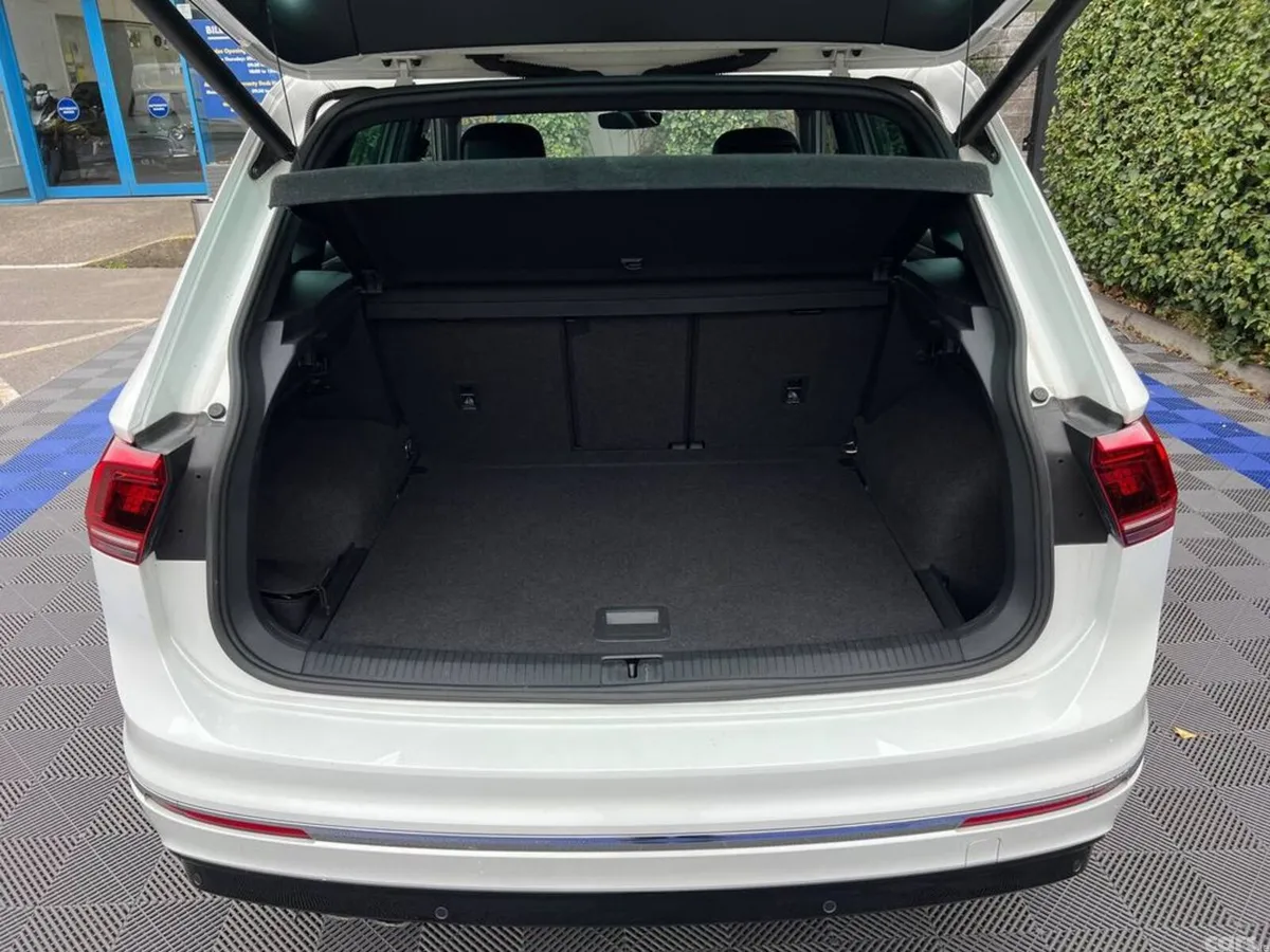 Volkswagen Tiguan SUV, Diesel, 2019, White