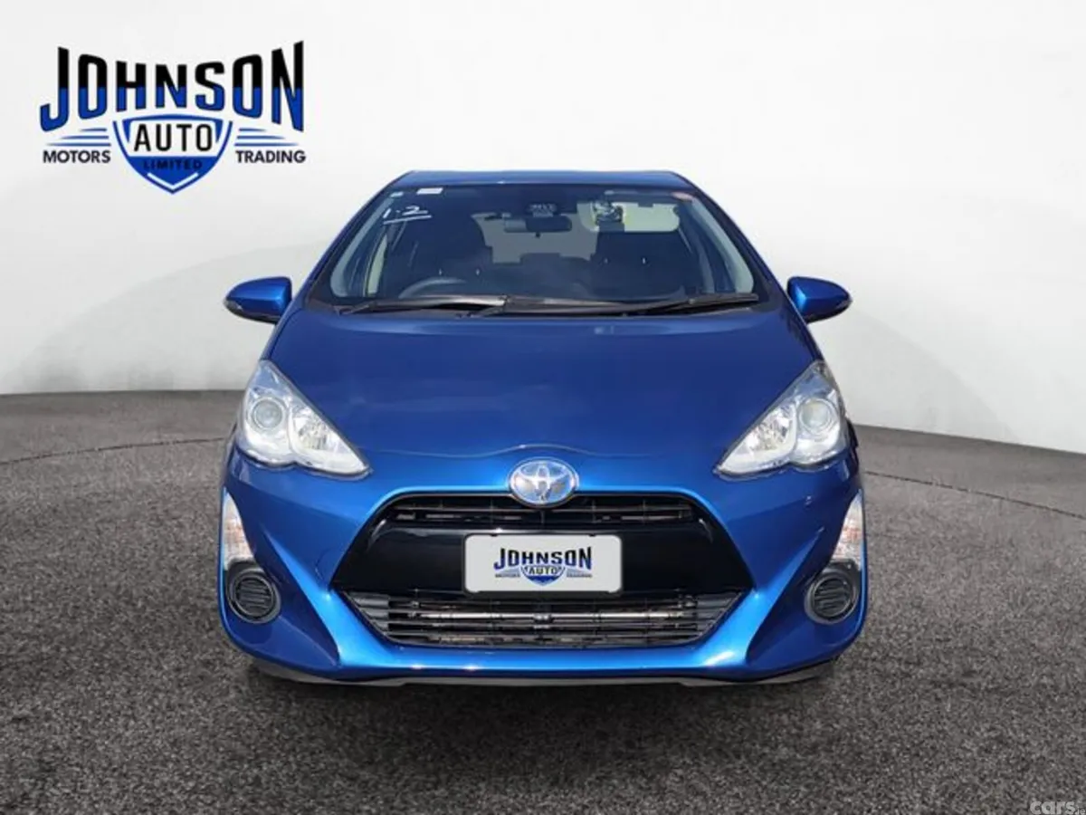 Toyota Aqua Hatchback, Petrol Hybrid, 2017, Blue