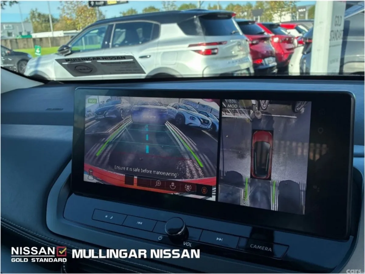Nissan Qashqai MPV, Petrol Hybrid, 2026, Red