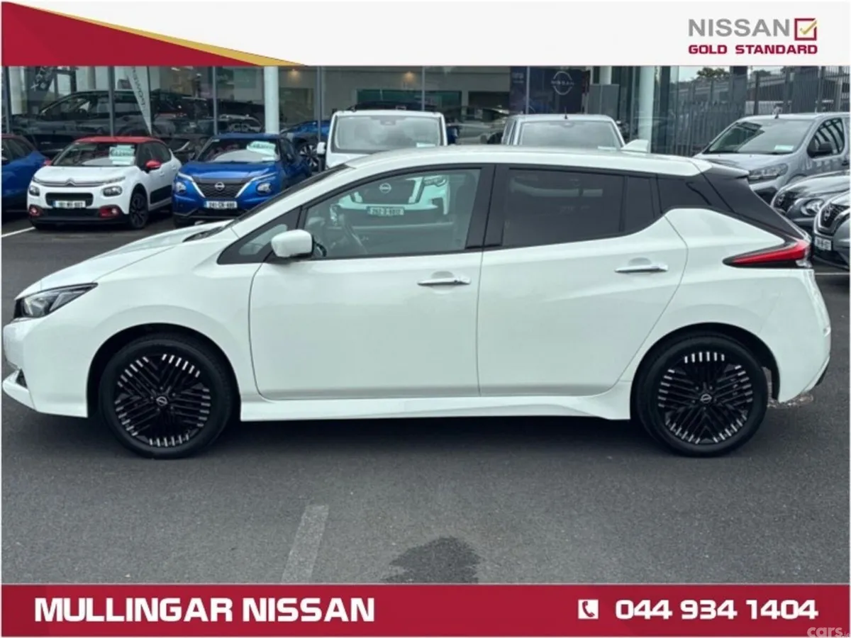 Nissan Leaf Hatchback, Electric, 2022, White