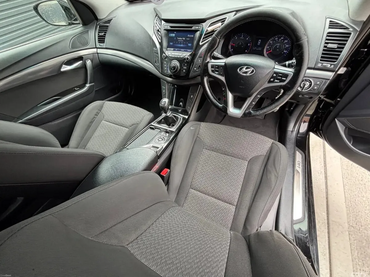 Hyundai i40 Saloon, Diesel, 2014, Black