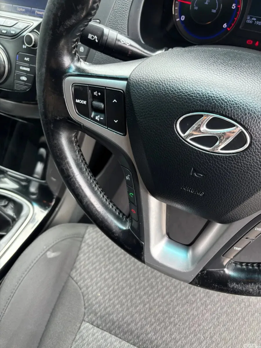 Hyundai i40 Saloon, Diesel, 2014, Black