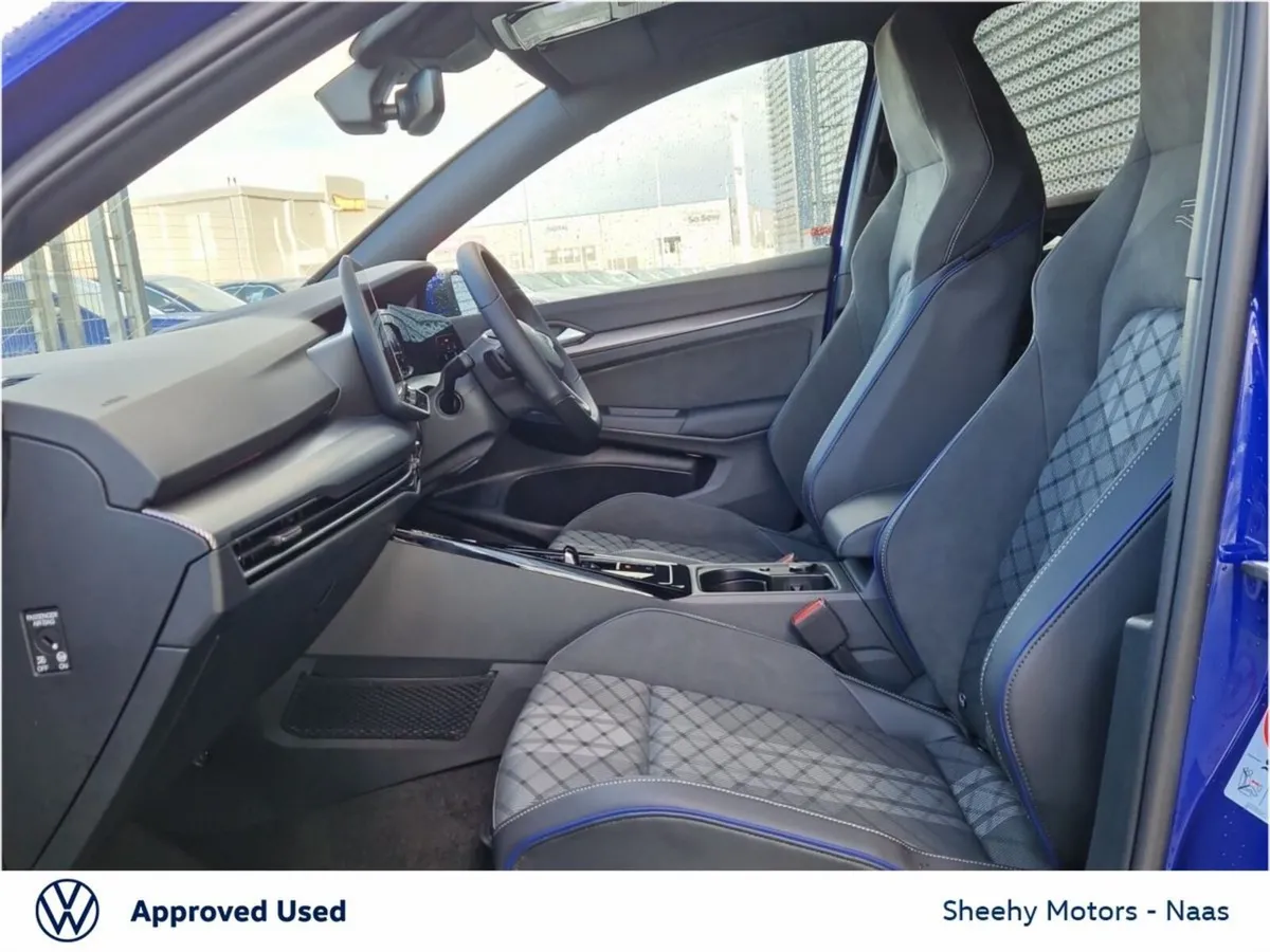 Volkswagen Golf Hatchback, Diesel, 2026, Blue
