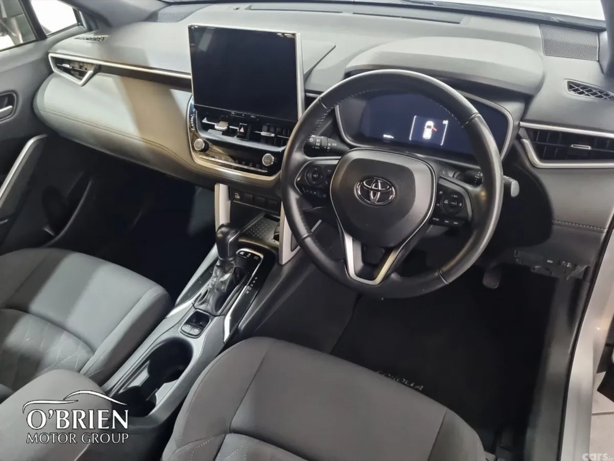 Toyota Corolla Hatchback, Petrol, 2022, Grey
