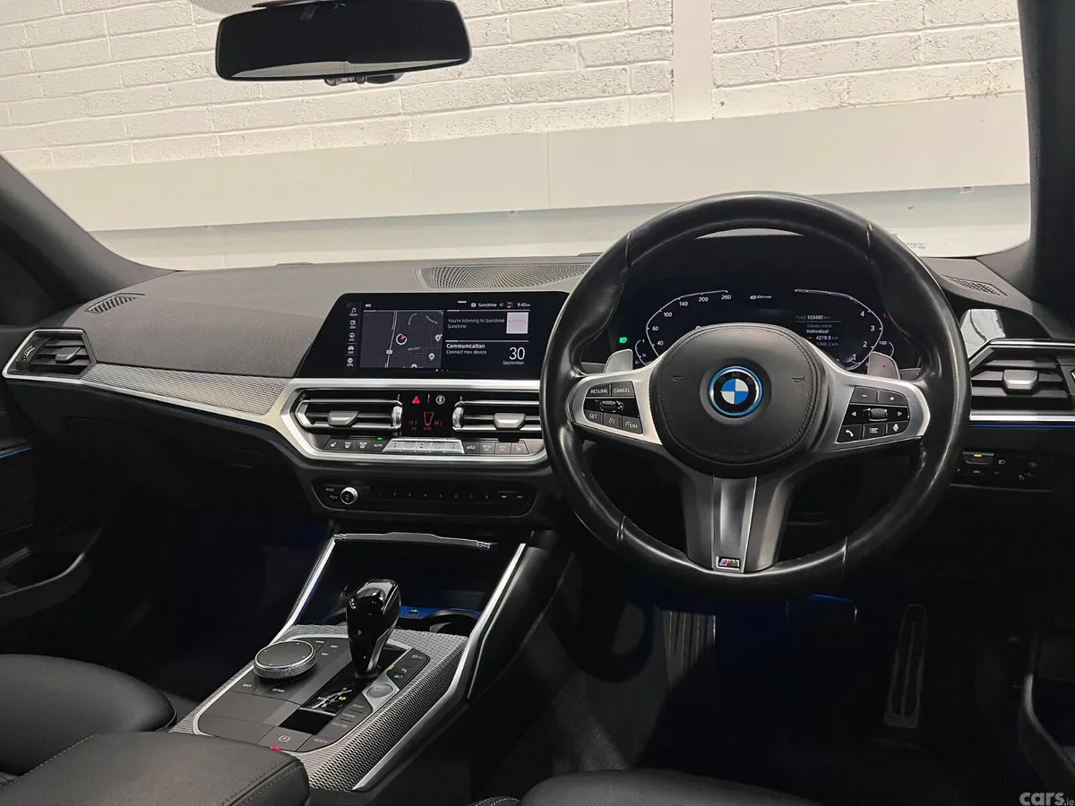 BMW 3-Series Saloon, Petrol Plug-in Hybrid, 2022, Black