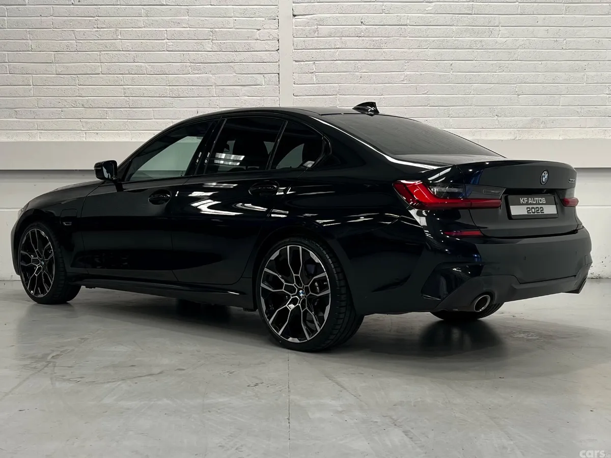 BMW 3-Series Saloon, Petrol Plug-in Hybrid, 2022, Black