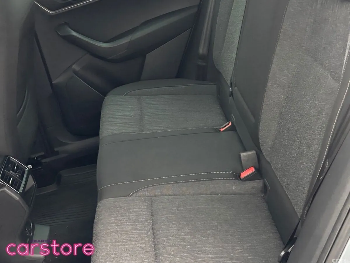 Skoda Karoq SUV, Diesel, 2021, Grey