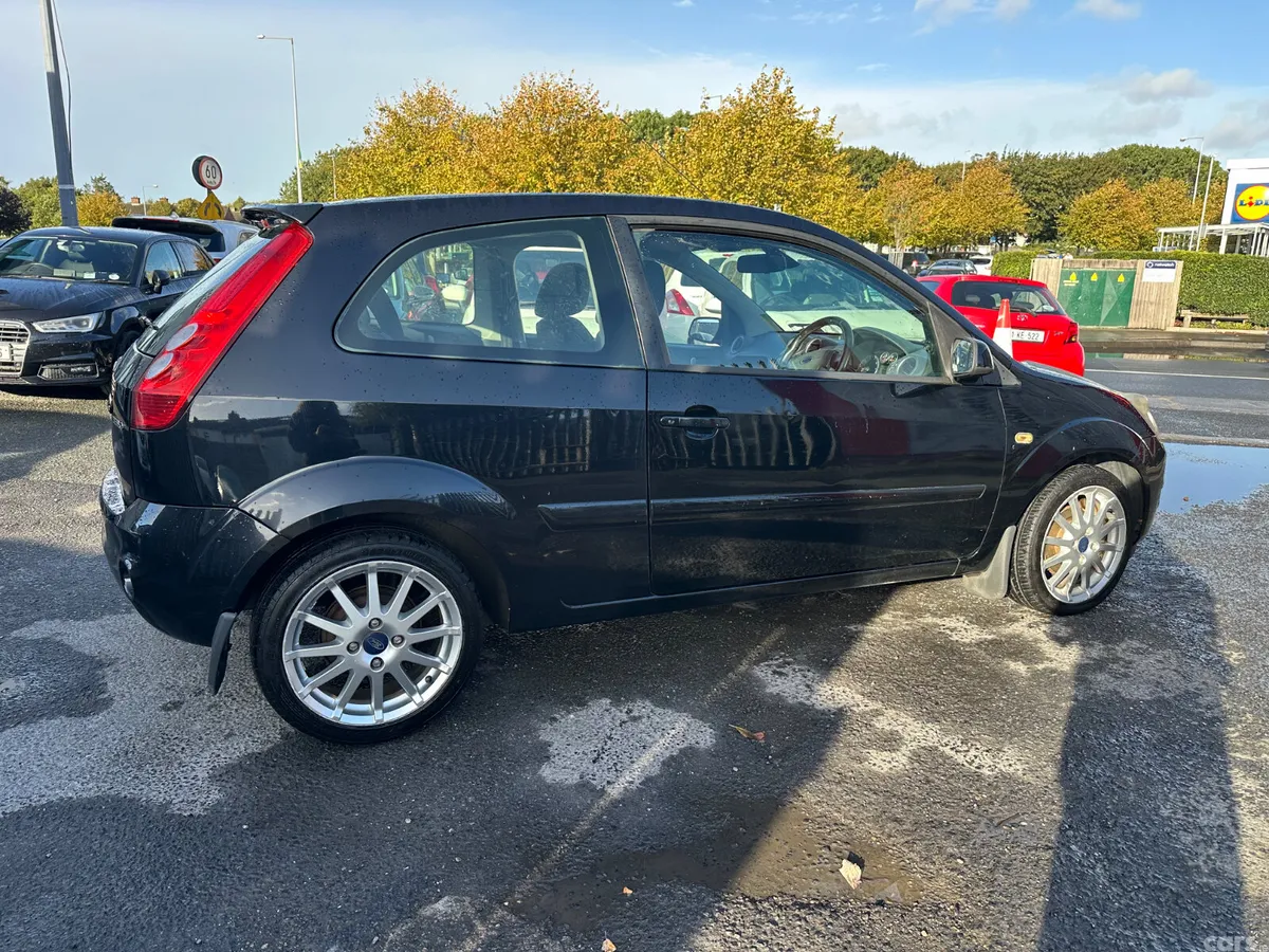 Ford Fiesta Hatchback, Petrol, 2008, Black
