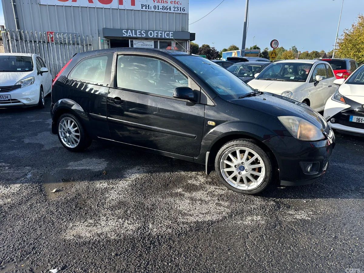 Ford Fiesta Hatchback, Petrol, 2008, Black