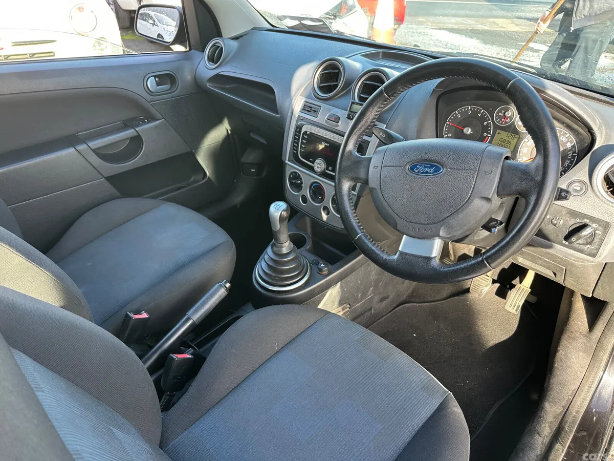Ford Fiesta Hatchback, Petrol, 2008, Black